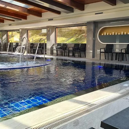 Apartmanica Double 101-12, With Ac, Big Terrace, St Ivan Rilski 4 Star Resort, Апартамент